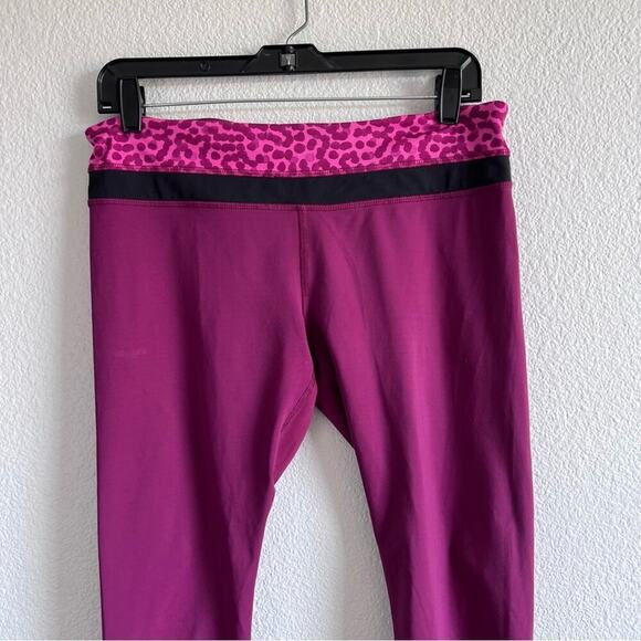 Lululemon Dashing Purple Ace Spot Magenta Run Inspire Crop II Leggings - Picture 5 of 16